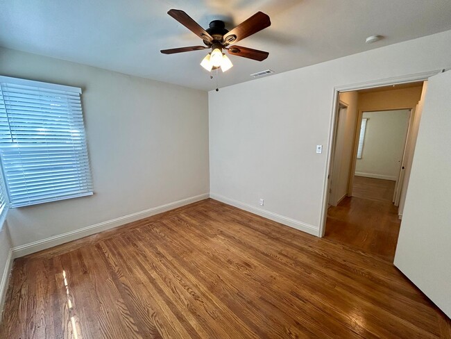 Building Photo - Exceptional Single Family House for Rent!