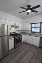 Building Photo - 710 Genrich St