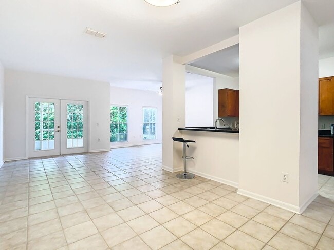 Building Photo - 8009 Tipperary Ln