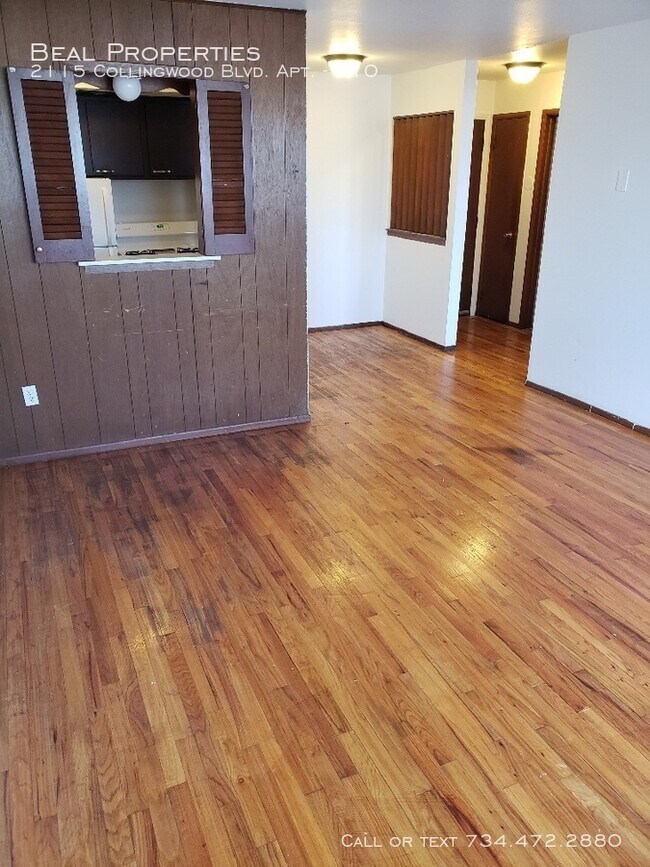 Building Photo - 2115 Collingwood Blvd