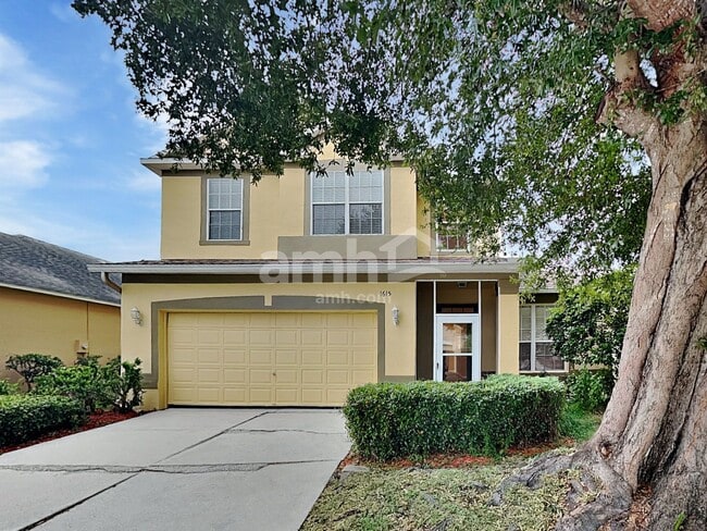 Building Photo - 1615 Wakefield Dr