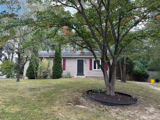 Primary Photo - 16 Woodside Ln