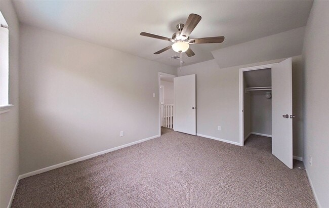 Building Photo - 20206 Lake Sherwood Dr