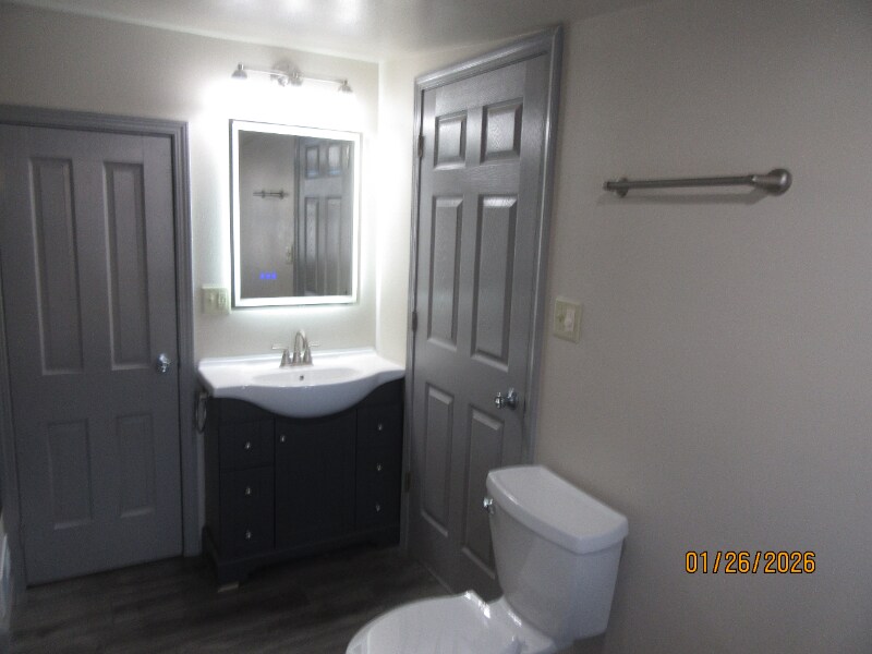 Building Photo - 353 Blake St