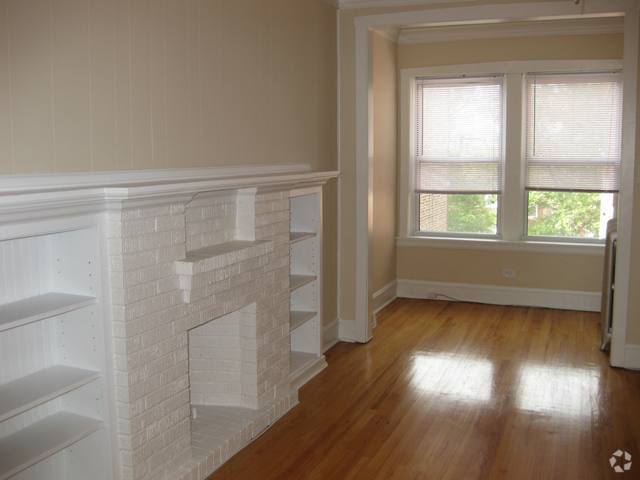 Building Photo - 4700 Lawndale Ave