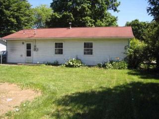 Building Photo - 7390 Warwick Ave