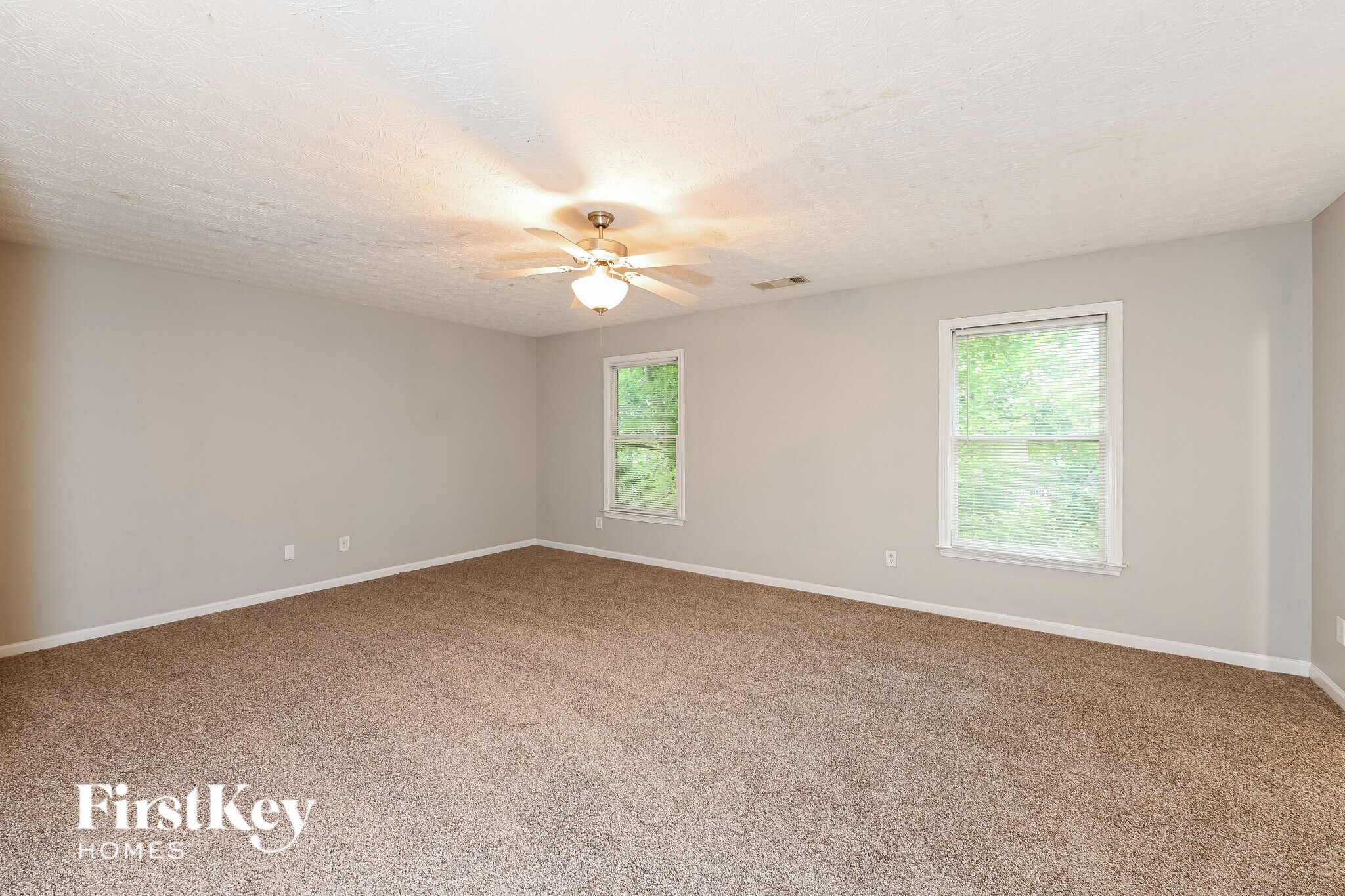 Building Photo - 1715 W Taylor Ave