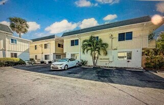 Building Photo - 419 Ocean Ave