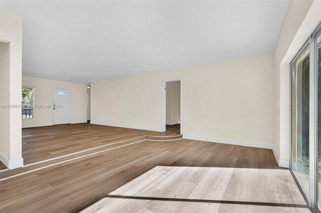 Building Photo - 130 NW 48th St