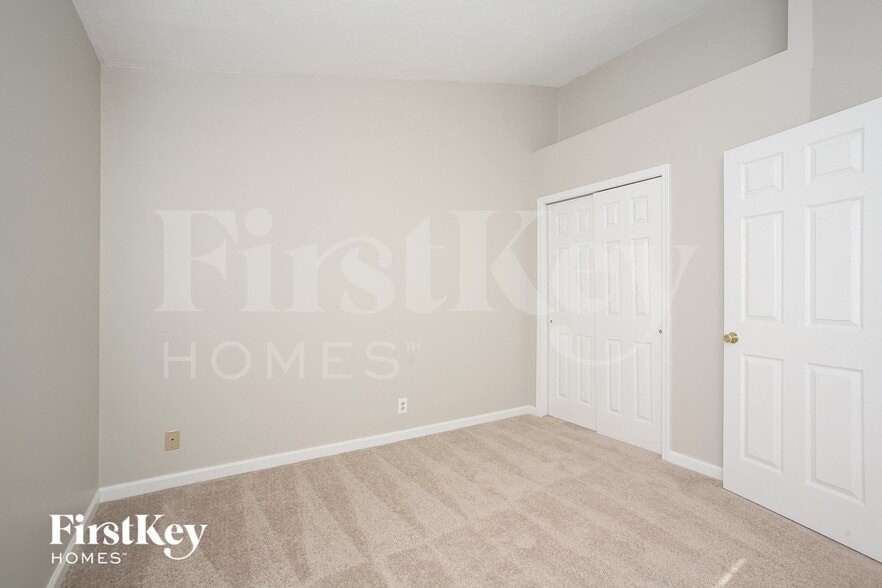 Building Photo - 8548 Appleby Ln