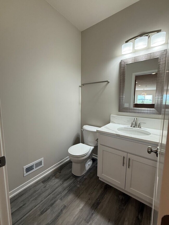 Building Photo - 7013 Claystone Dr