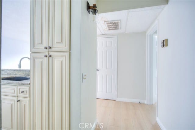 Building Photo - 421 La Fayette Park Pl