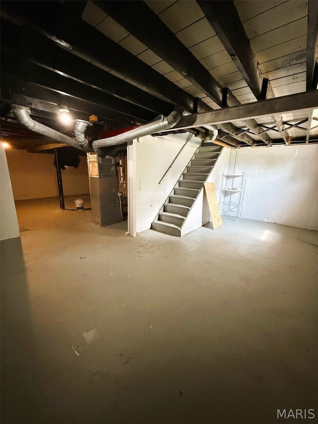 Building Photo - 323 Shepley Dr