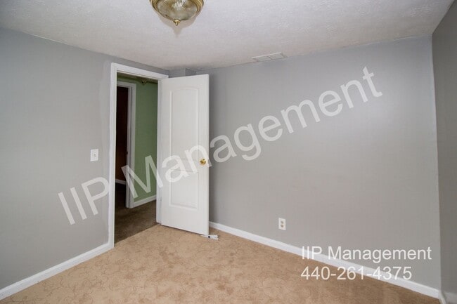 Building Photo - 5630 Park St