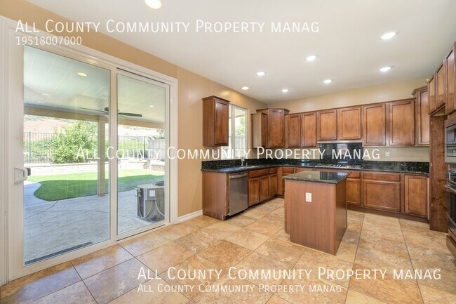 Building Photo - 34322 Heather Ridge Rd