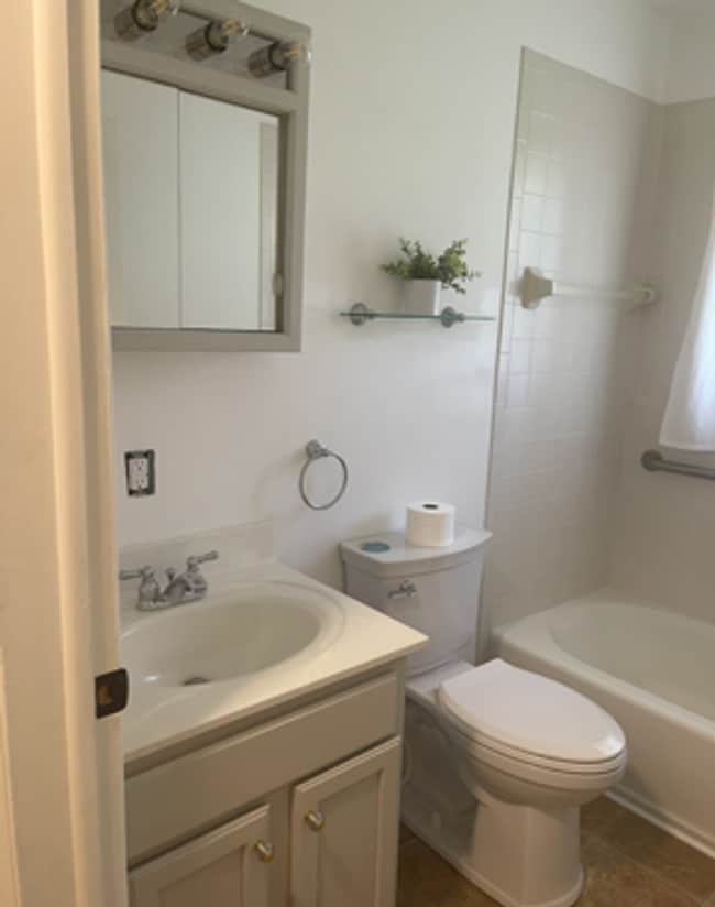 Building Photo - 3 bedroom in Grand Blanc Twp.