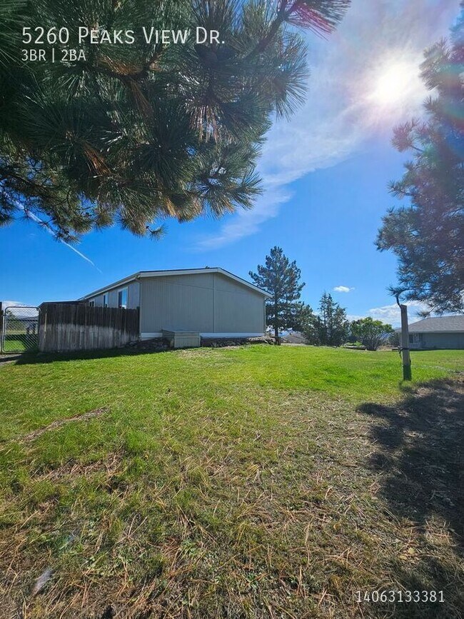 Building Photo - 5260 Peaks View Dr