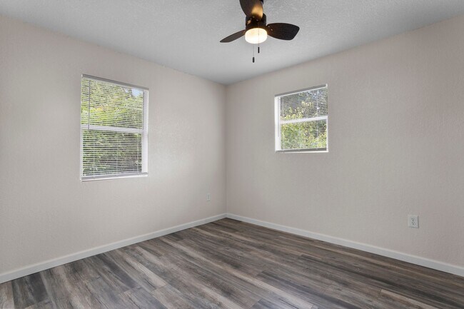 Building Photo - Beautiful home in Moss Point