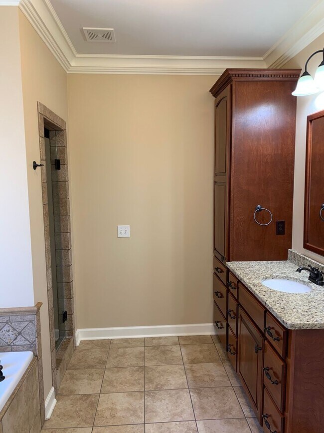 Building Photo - Sommer Brooke Subdivision!!  Office!