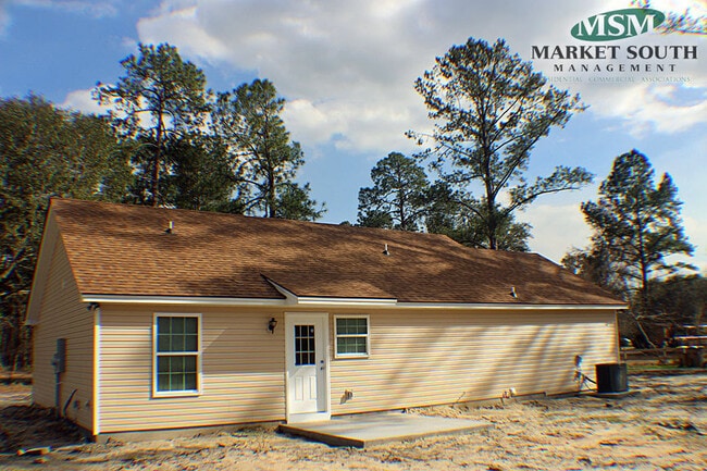 Building Photo - BLOOMINGDALE HOME