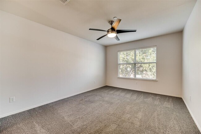 Building Photo - 3109 Parma Ln