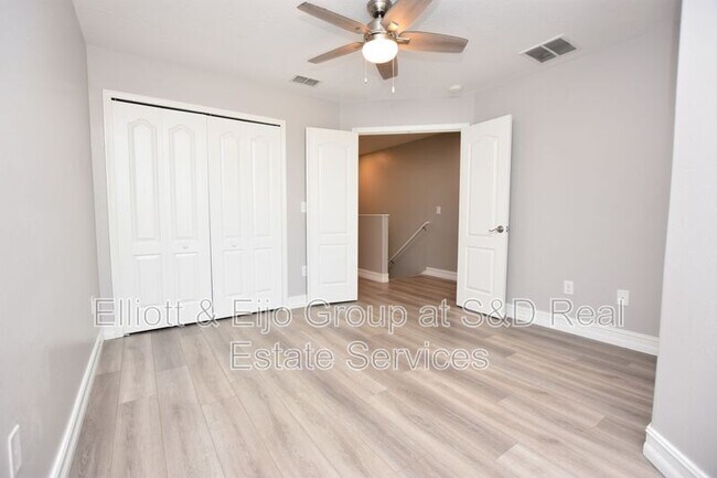 Building Photo - 4052 Mountain Chestnut Way