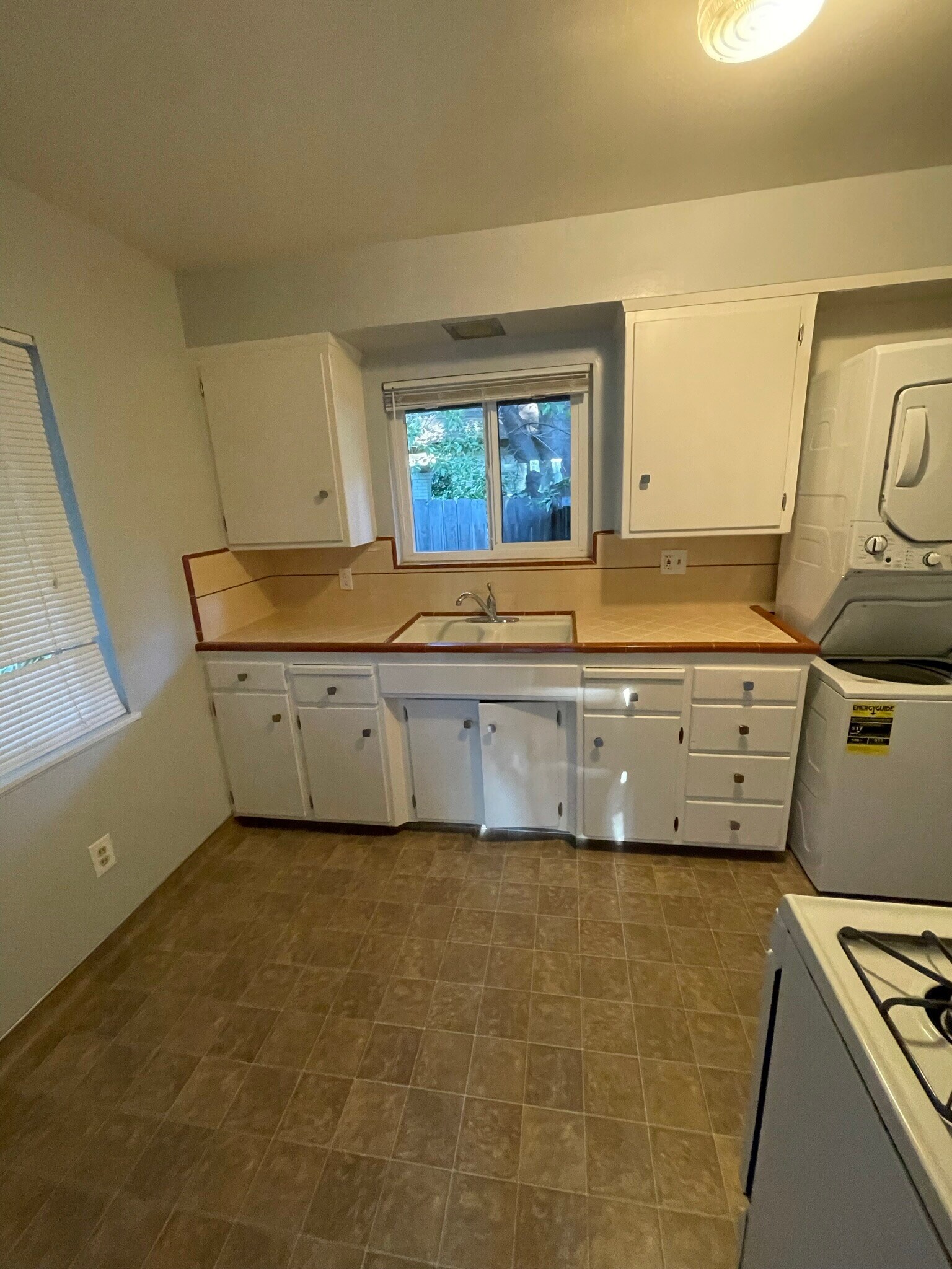 Building Photo - 3906 U St