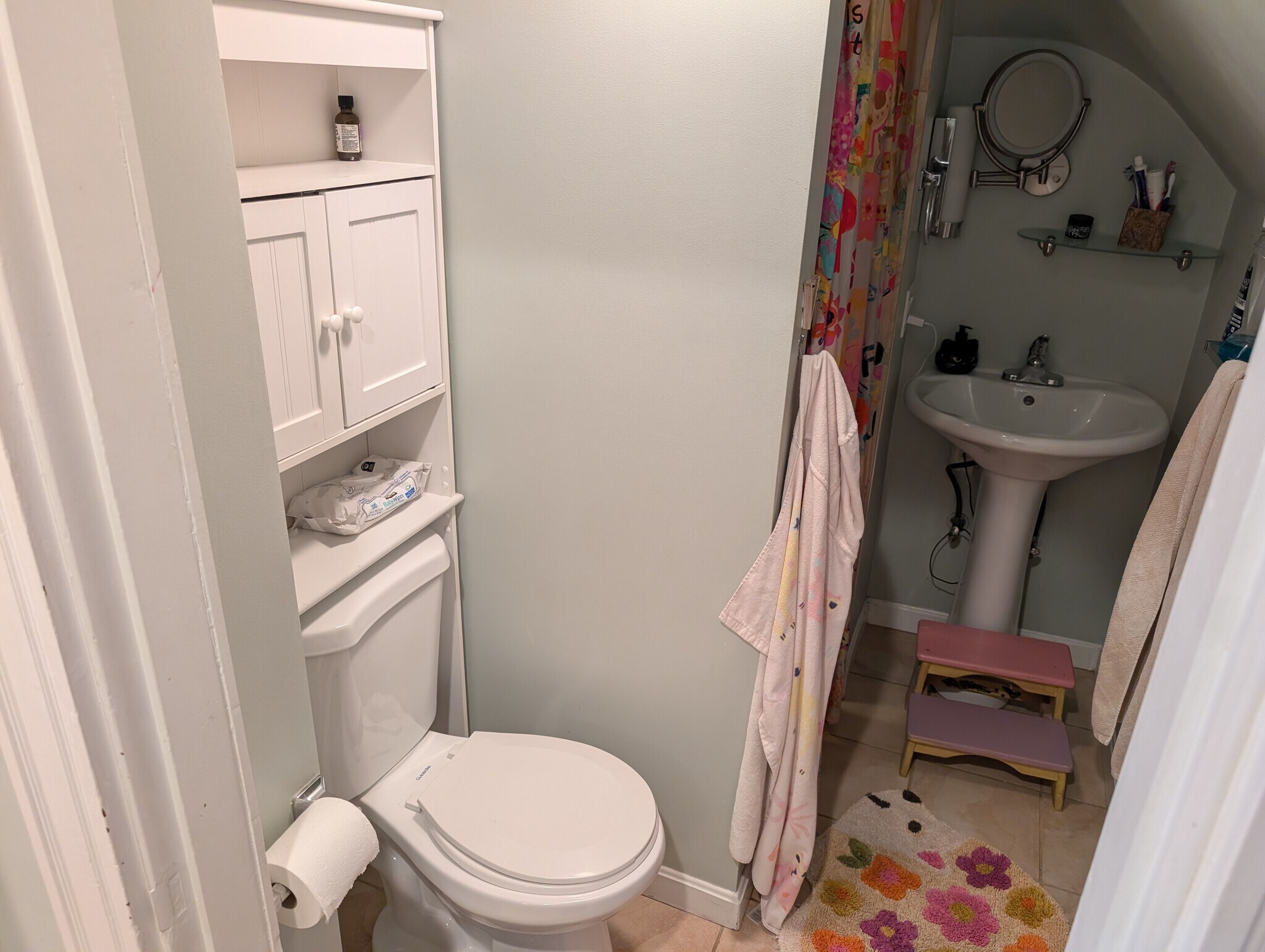 Bathroom 1 - 28 Boston Ave