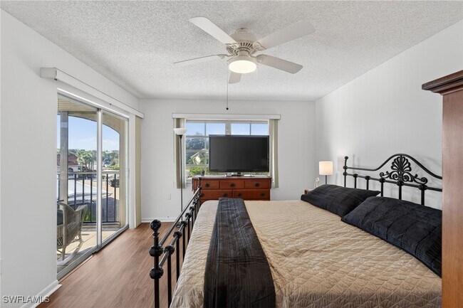 Building Photo - 5 High Point Cir W