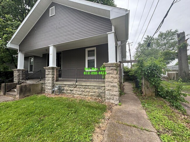 Building Photo - 213 Taylor Ave
