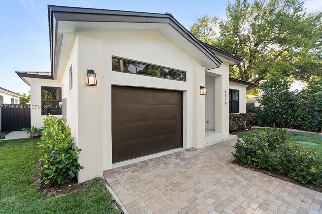 Building Photo - 8570 SW 198th St