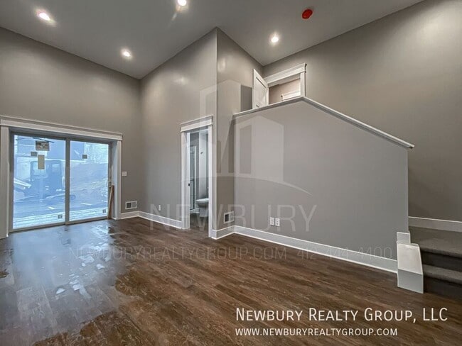 Building Photo - 1819 Chessland St