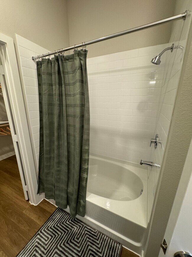 Building Photo - 3601 James Pitts Dr