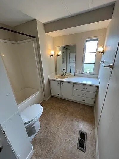 Building Photo - 337 Heritage Blvd