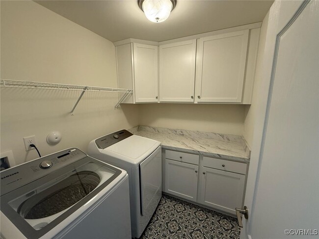 Building Photo - 10810 Porter Park Ln