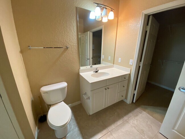 Building Photo - Experience luxury living at its finest in ...