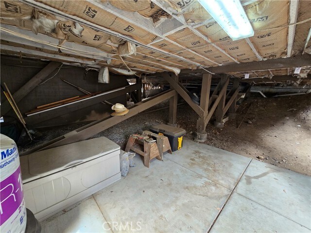 Building Photo - 24832 Forest Knoll Ln