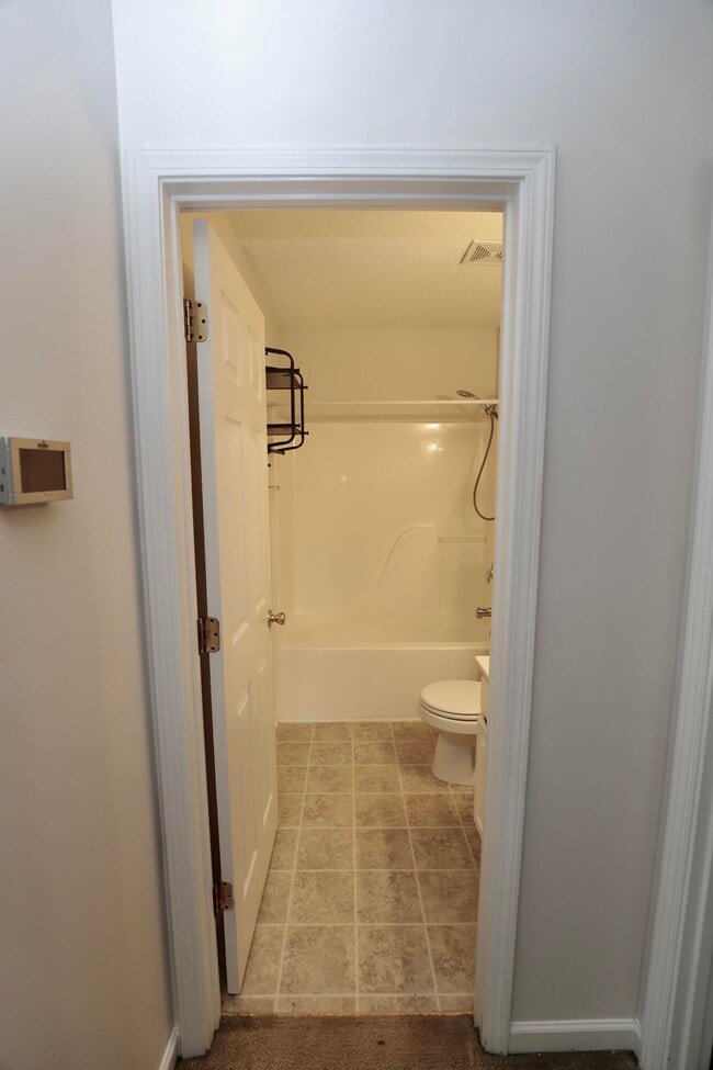 Building Photo - 1749 Mossberg Dr