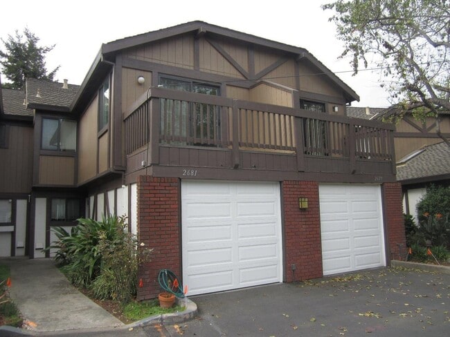 Primary Photo - 2681 Teal Ln