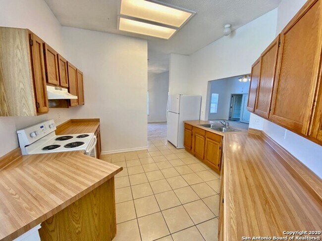 Building Photo - ***APPLICATION CURRENTLY UNDER REVIEW***St...