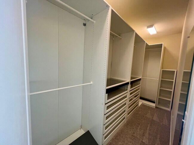 Building Photo - 4321 Pond Pine Trl