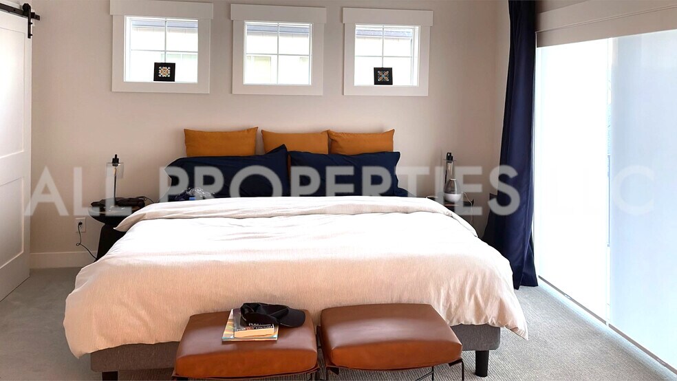 Building Photo - 8059 W 52nd Dr