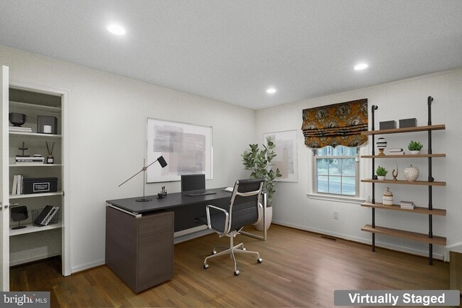 Building Photo - 9312 Sprinklewood Ln