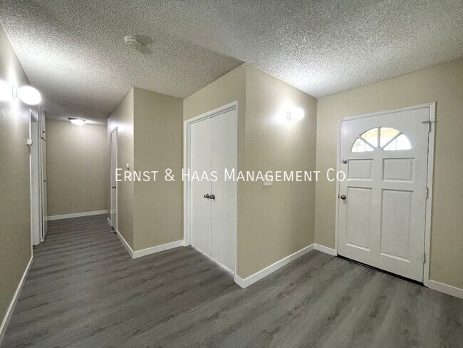 Building Photo - 17182 Berlin Ln