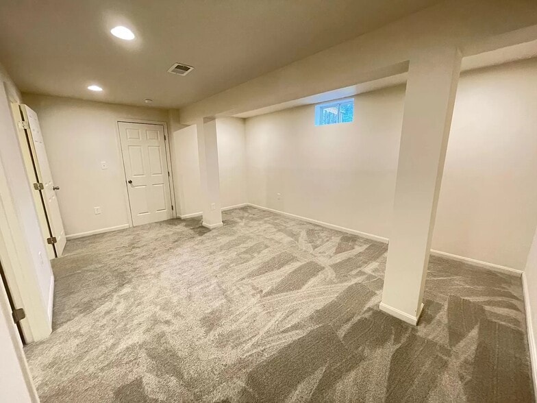 Building Photo - 12076 Prickly Ash Way