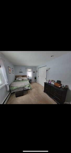 Building Photo - 2494 Hess Rd