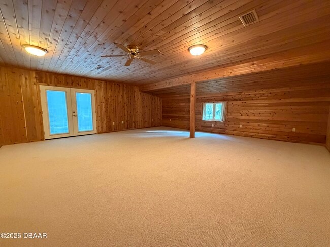 Building Photo - 711 Freda Ln