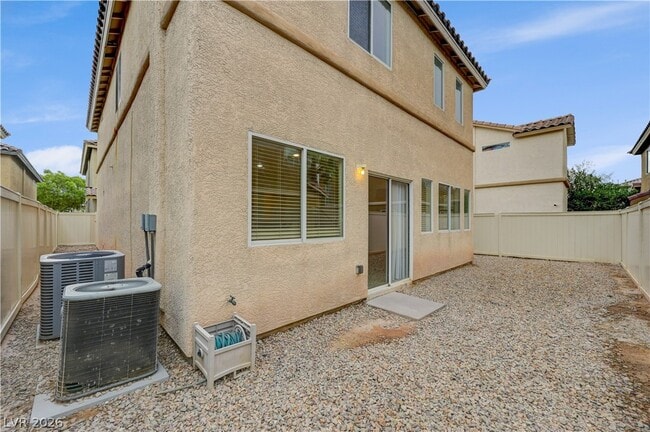 Building Photo - 1154 Lilac Charm Ave