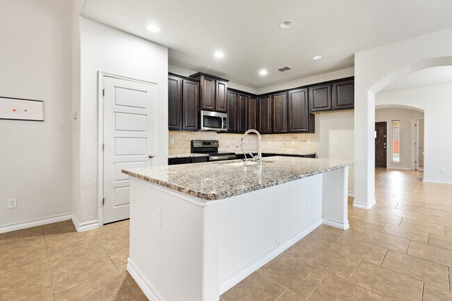 Building Photo - 412 Morgan Run