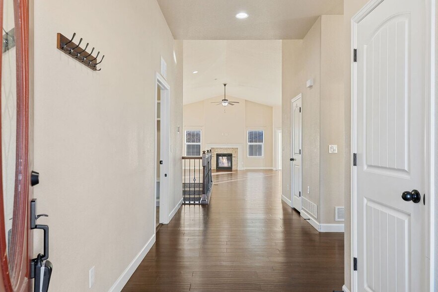 Building Photo - 7563 Bigtooth Maple Dr